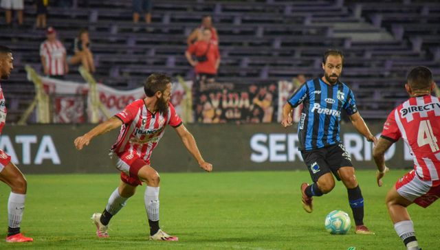 No pudo con la gloria