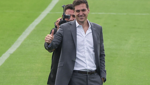 ¿Por que tan elegante, Homero?