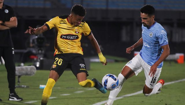 Debut con premio
