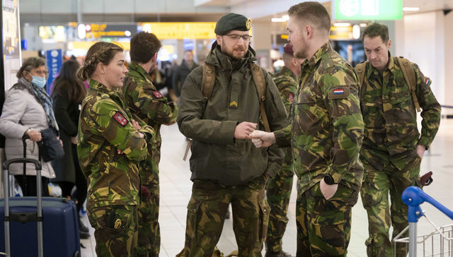 Va cayendo gente al baile