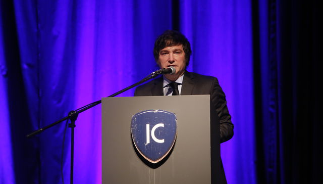 Población: 45 millones de personas