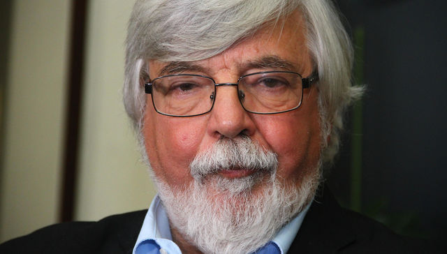 ESCRIBE FEDERICO FASANO MERTENS