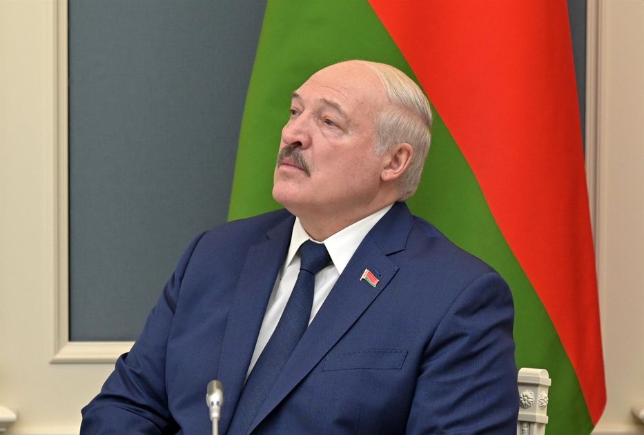 Lukashenko dice estar listo para ofrecer hoy mismo diálogo a Rusia y Ucrania
