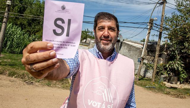 Sus hijos en procesión