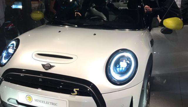 Un Cooper con enchufe