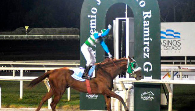 Llegó la hora del Latino