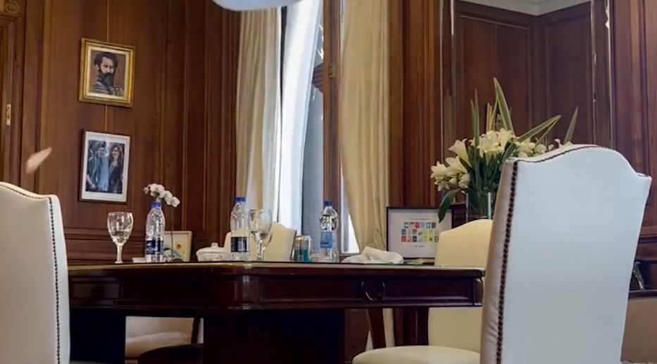 El video de Cristina Fernández denunciando las roturas en su despacho tras manifestaciones