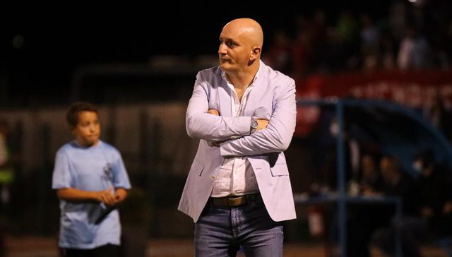 Ni muy muy ni tan tan