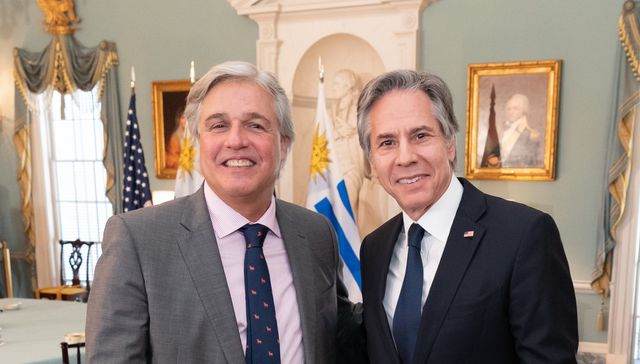 Para adelante están las casas