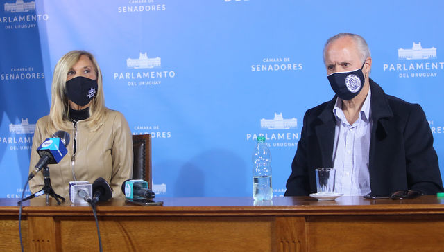 Condena e información