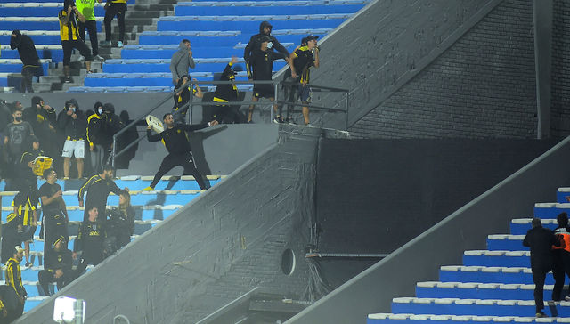 Nos tiran con de todo