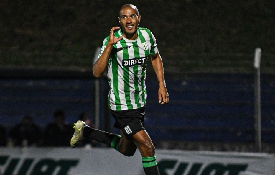 Racing Club de Montevideo  Una forma de jugarlo, una forma de