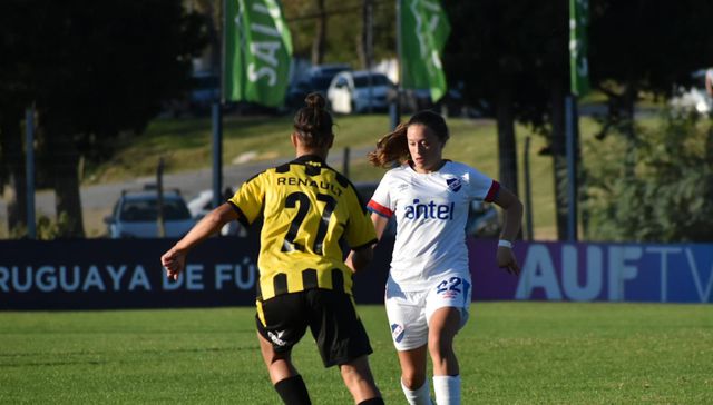 AUF TV transmitió el clásico Peñarol vs Nacional de Fútbol Femenino - AUF