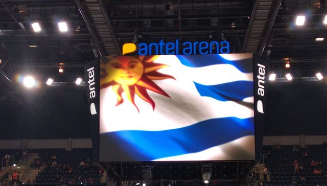 Que explote el Antel Arena