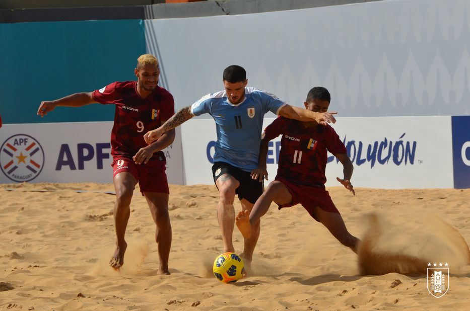 Fútbol playa: Uruguay venció a Venezuela y terminó en quinto