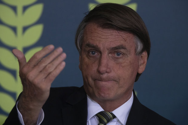 Bolsonaro reapareció pero mantiene silencio en primer acto público tras elecciones