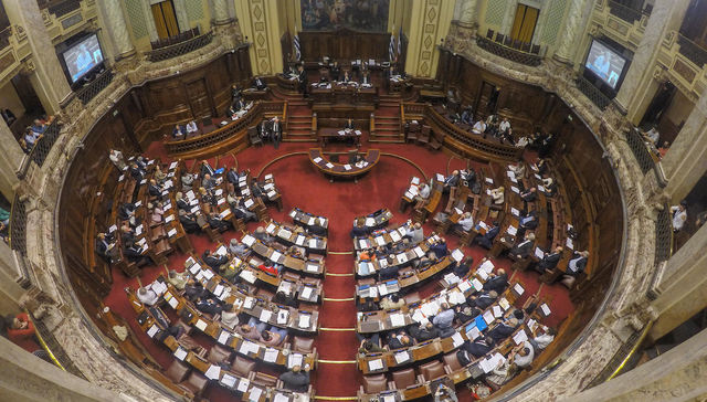 Tururu ru, turururu tu tu…