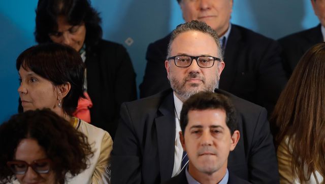 Para atrás en vez adelante