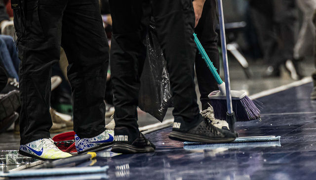 Nos tiran con de todo