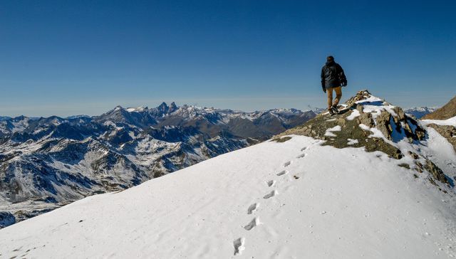 Escribe Walter Costa