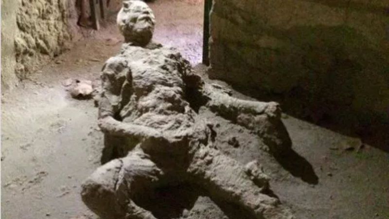 Mężczyzna zmarł w „słynnej sytuacji” w Pompejach, co jest przedmiotem badania naukowego