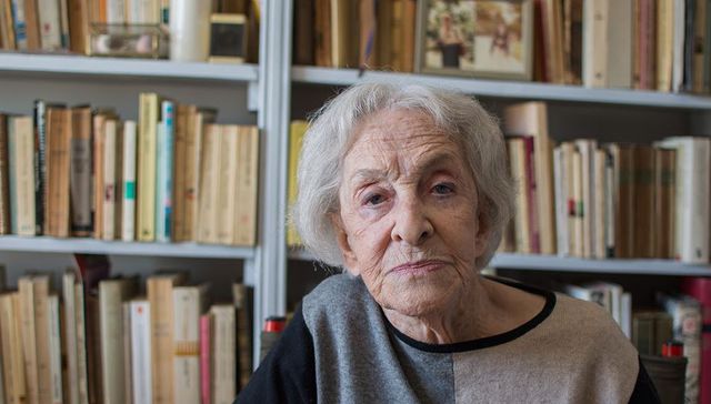 Una leyenda leyendo