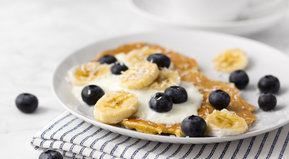 Panqueques de fruta y yogur