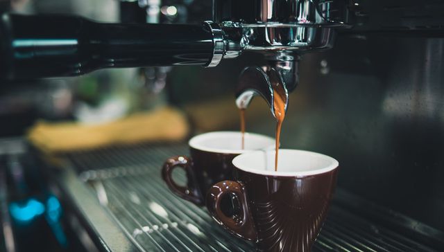 El juego de la taza