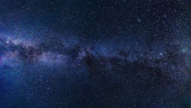 ¿Estrellita dónde estás?