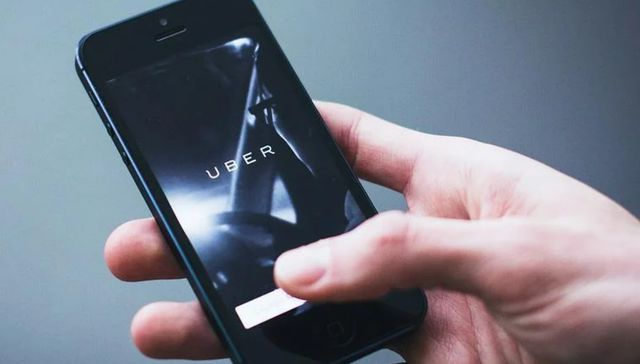 Más lo comido que lo servido