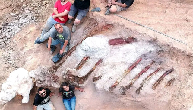 Es un monstruo grande