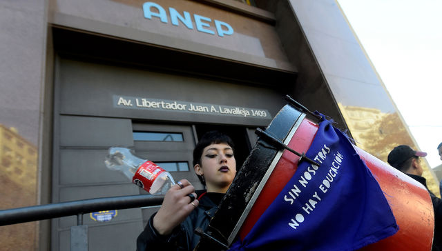 Ni muy muy ni tan tan