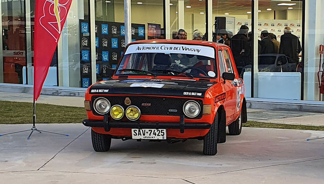 El honor en alto
