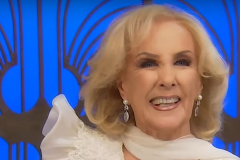 “Seguramente el...”: Juana Viale reveló la fecha de regreso de Mirtha Legrand