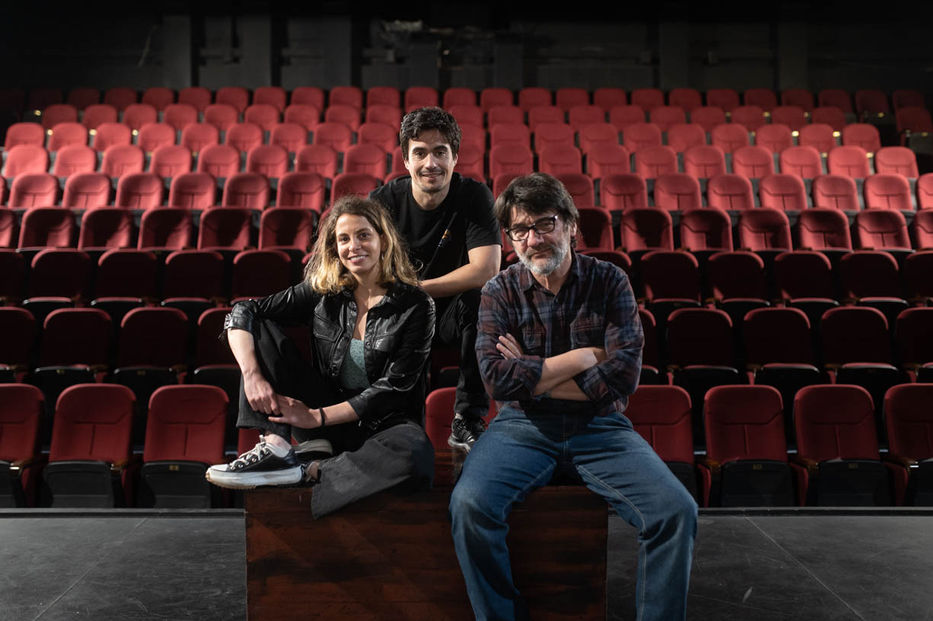 Abierto de madrugada