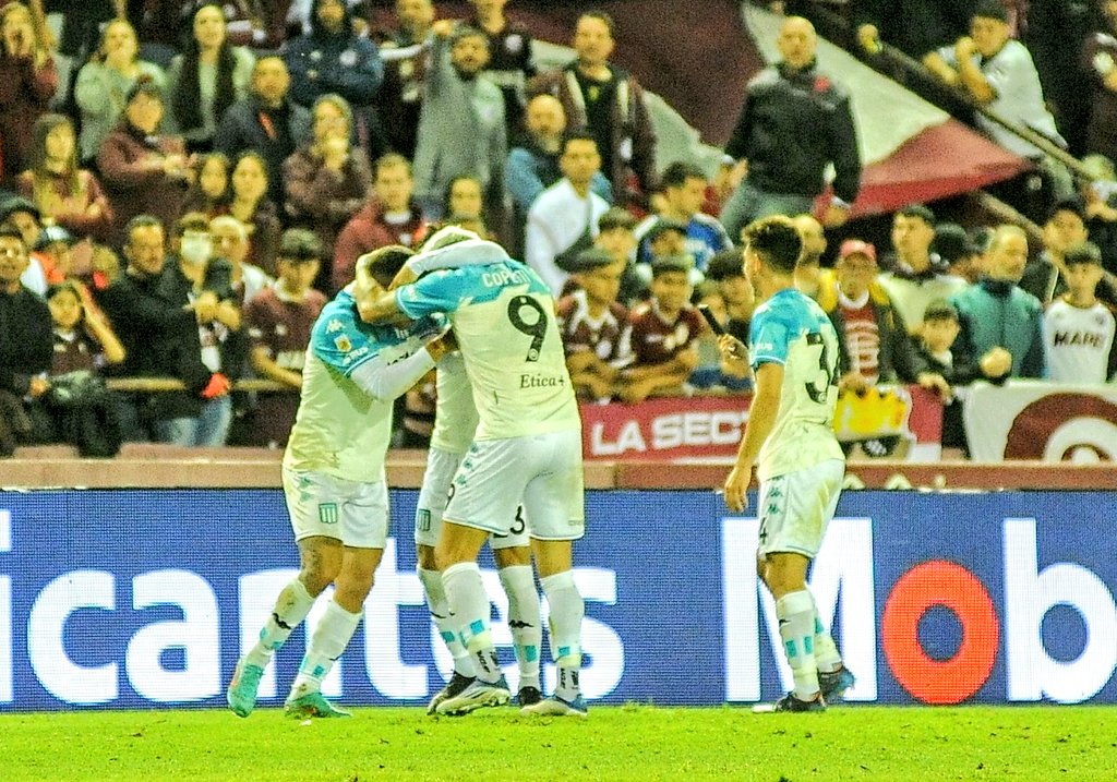 Argentina Racing venció a Lanús 10 y es líder a falta de una fecha