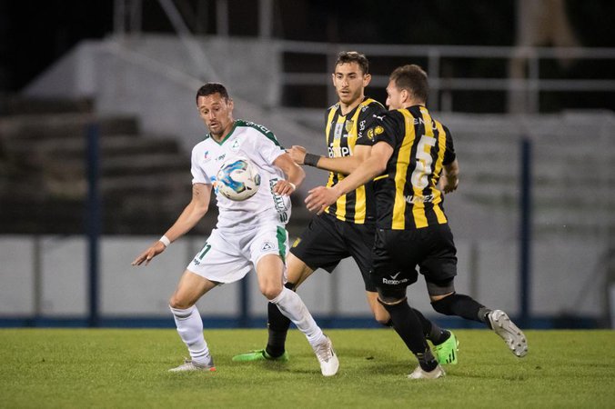 Copa AUF Uruguay: Dos partidos hoy, con Plaza Colonia-Peñarol como plato  fuerte