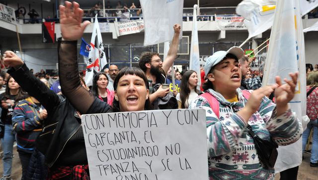Apoyando, pero hasta ahí