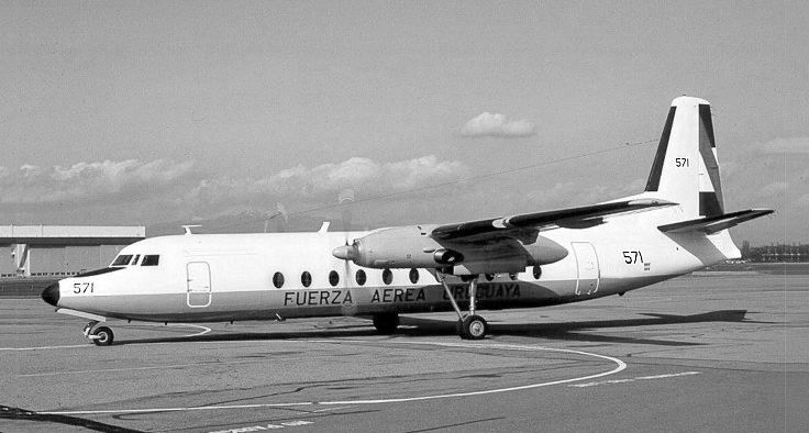 Avión 571 de la Fuerza Aérea Uruguaya, modelo Fairchild Hiller FH-227, que protagonizó el accidente