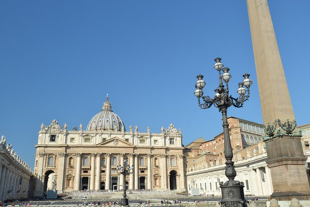 El Vaticano ve “pequeñas señales” de Moscú y reafirma su disposición a mediar