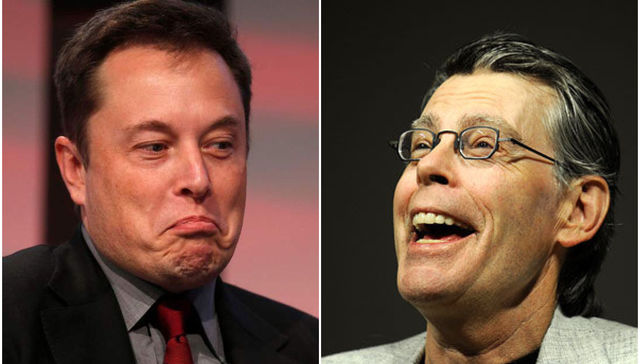 Tick azul y billetes verdes