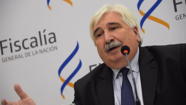 No se cambia de caballo