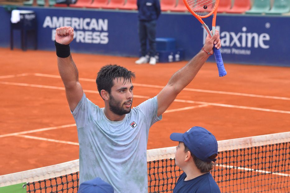 Un campeón a la cancha