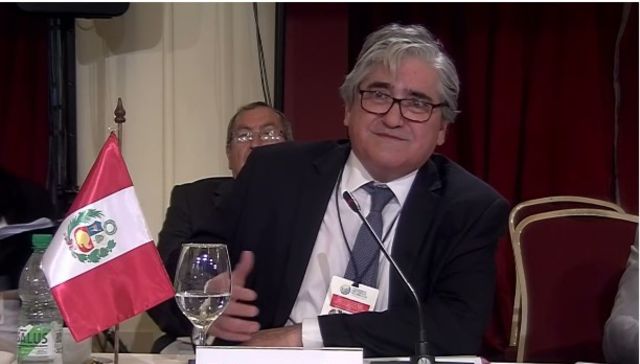 Condena institucional