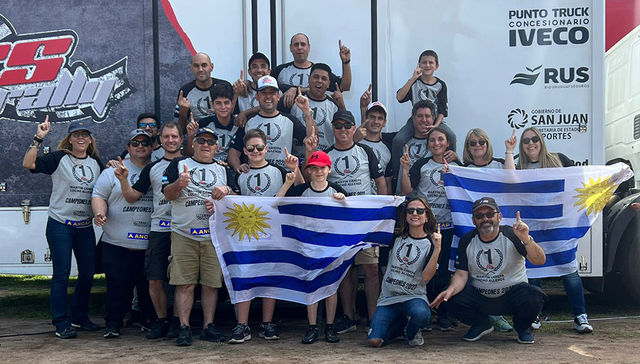 Uruguayos también campeones