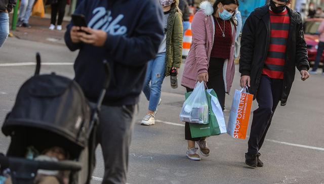 Escribe Walter Costa