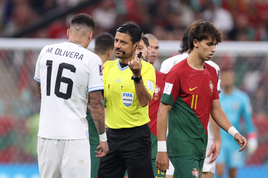 Iraniano Alireza Faghani vai arbitrar o Portugal-Uruguai