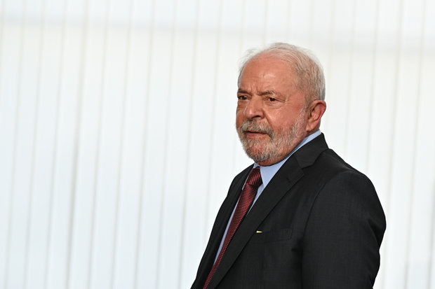 Lula da Silva destituyó al comandante del Ejército de Brasil, Julio César de Arruda