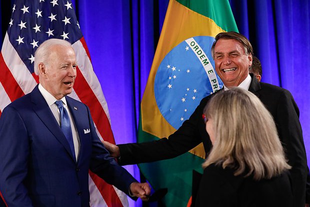 Bolsonaro en Florida, un huésped incómodo para la misión democrática de Biden