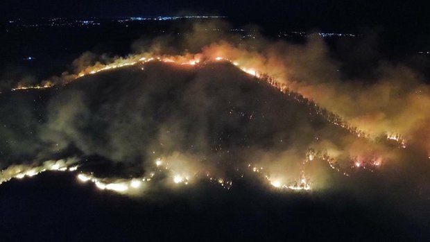 Incendio en cerro El Toro lleva 100 hectáreas quemadas, pero se mantiene el “control”